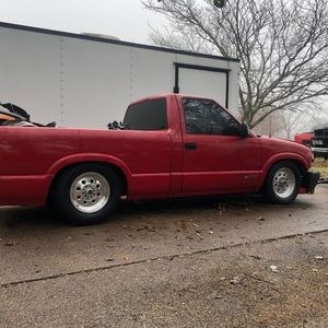 Meet your Posher, Charles